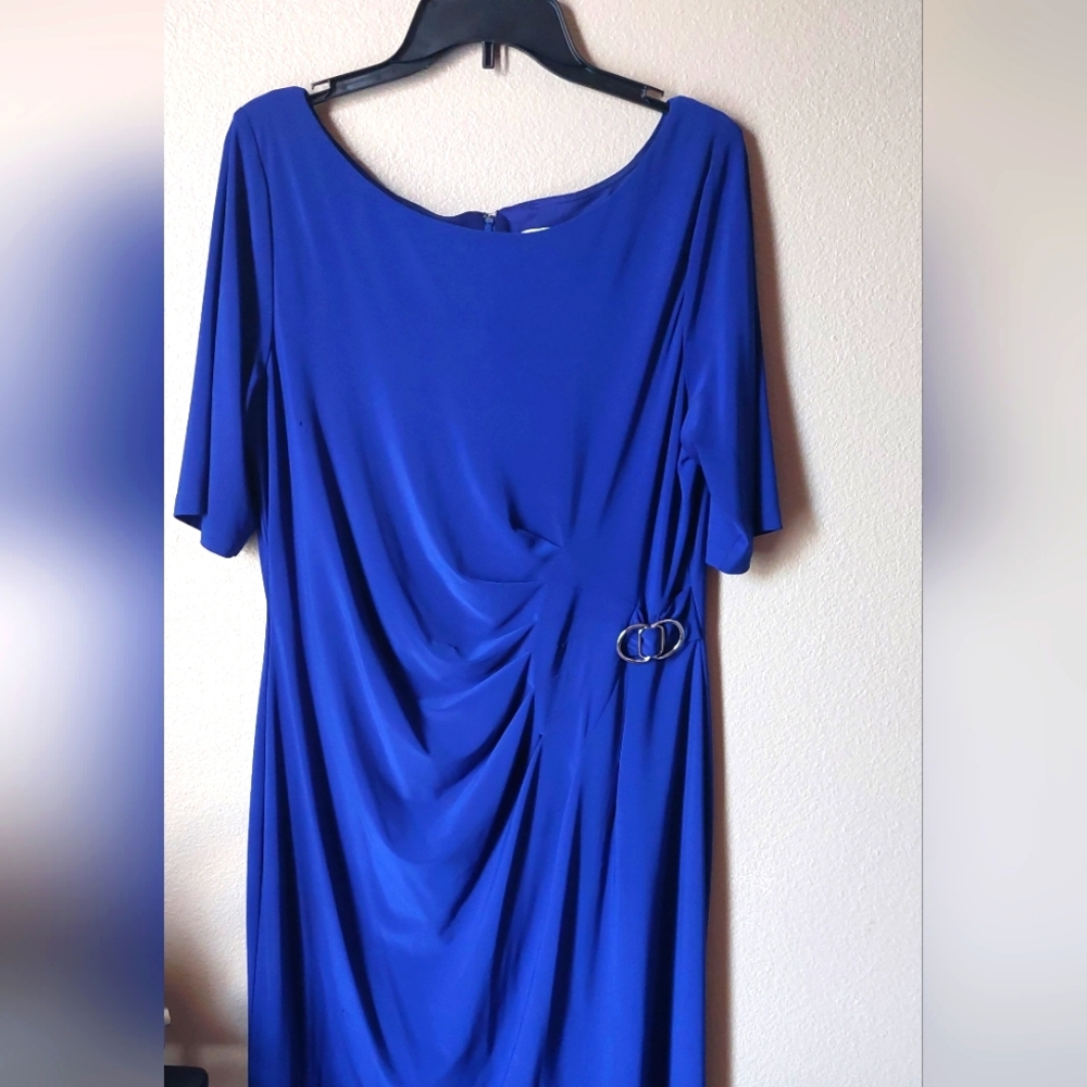 Royal blue 💙 dress